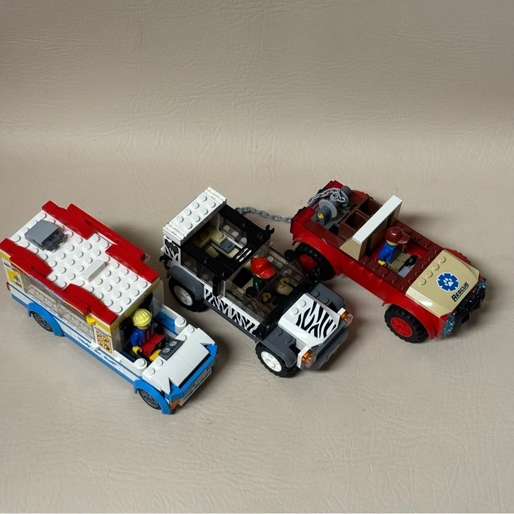 Lot of 3 Lego Vehicles with Figures